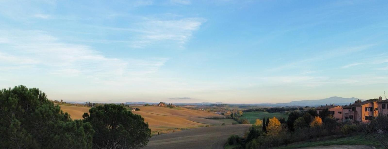 Agriturismo La Terrazza Sul Mangia Siena Zewnętrze zdjęcie